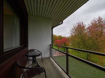 Фото номера Небольшой трехместный номер Отель Hotelli Pielinen г. Вуонислахти 6